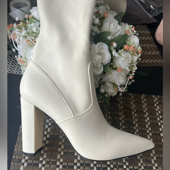 Marc Fisher Geralyn Over the Knee Boots - Picture 5 of 8